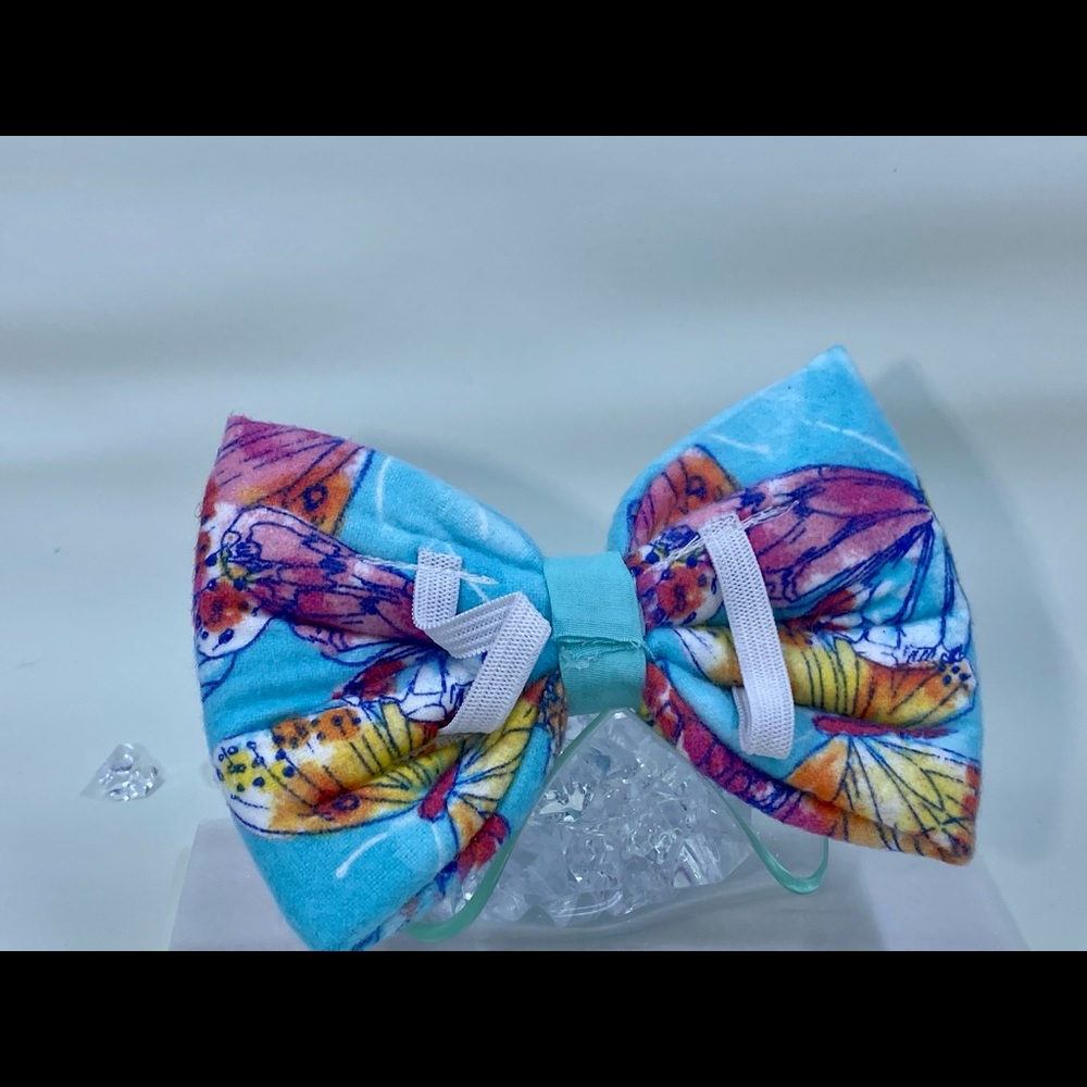 💋 Butterfly Collar Bow - Picture 4 of 7